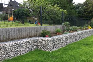 Steenkorven Bef Llt met Weissenbacher Siersteen – Breukstenen. Steenkorven Bef Llt met Weissenbacher Siersteen