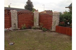 Schanskorf met yellow sun breuksteen – Schanskorf zuilen