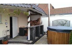 Schanskorf met basalt breuksteen – Schanskorf zuilen