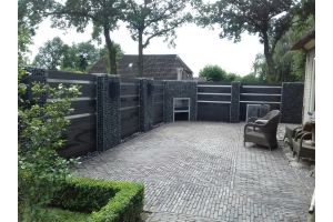 Steenkorf Terras Omheining – Zakelijke toepassingen. Steenkorf Terras Omheining