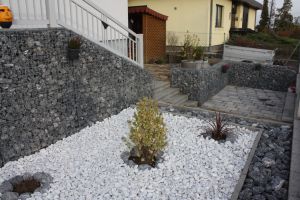 Steenkorven Bef Llt met Alpensteene – Breukstenen. Steenkorven Bef Llt met Alpensteene