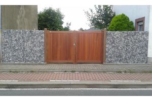 Steenkorven met Holzschutting – Schanskorven. Steenkorven met Holzschutting
