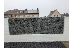 Steenkorven in Bestaande Schutting – Schanskorven. Steenkorven in Bestaande Schutting