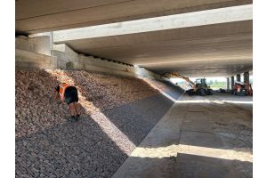 Steenkorven als grondkering bij een infraproject – Zakelijke toepassingen. Steenkorven als grondkering bij een infraproject