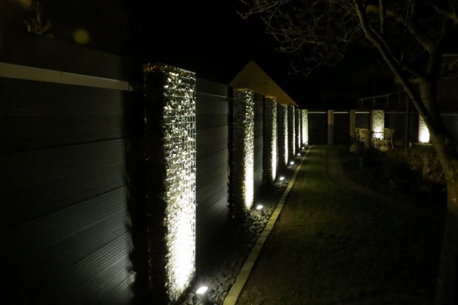 Steenkorven met LED verlichting