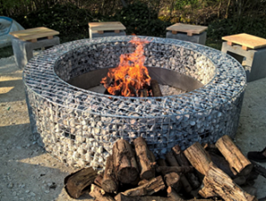 Ronde schanskorf vuurplaats